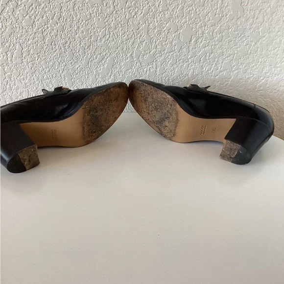 Vintage Gucci Heel Loafers Gold Horsebit Detail - Picture 7 of 9